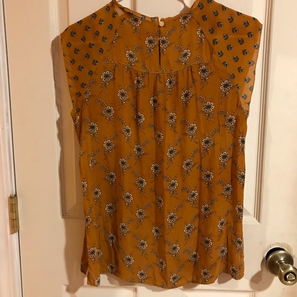 patterned blouse - Picture 3 of 4